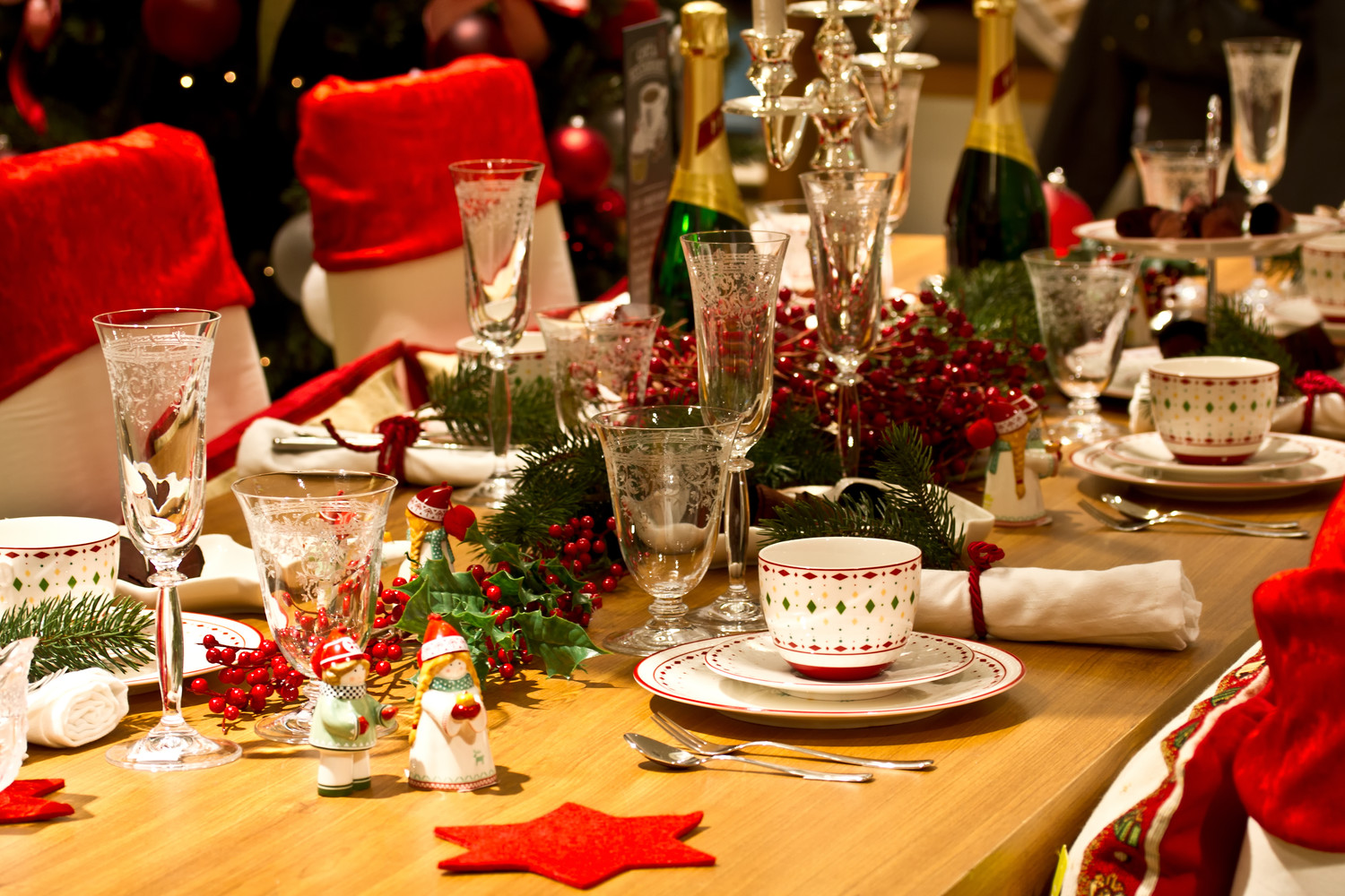 Новогодний и праздничный стол